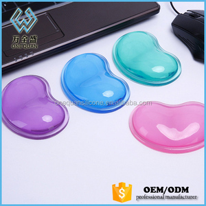 Alfombrilla <span class=keywords><strong>de</strong></span> ratón líquida única transparente en forma <span class=keywords><strong>de</strong></span> corazón flotadores reposamuñecas - Product Image 2