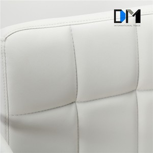 <span class=keywords><strong>Tabouret</strong></span> de <span class=keywords><strong>bar</strong></span> en cuir véritable personnalisé à prix réduit, <span class=keywords><strong>tabouret</strong></span> de <span class=keywords><strong>bar</strong></span> de cuisine réglable, <span class=keywords><strong>tabouret</strong></span> de <span class=keywords><strong>bar</strong></span> blanc avec accoudoirs - Product Image 6