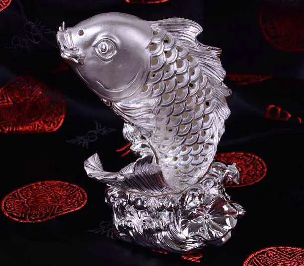 تجهيز الحلي الصينية الثقافية على شكل سمكة من الفضة على شكل سمكة صناعة يدوية صناعة يدوية قالب تخصيص