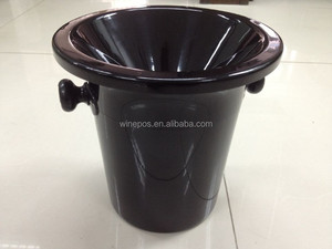 Cubo de hielo de cerámica negra con tapa y asas para enfriar vino - Product Image 4