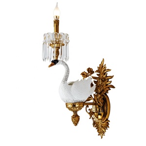 Zhongshan Guzhen avize toptancı pirinç ve kristal kolye ışık beyaz kuğu kolye lambaları ile seramik çin aplikleri - Product Image 1