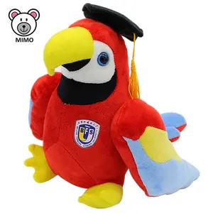 Individuelles LOGO Universität Maskottchen Stofftier Vogel Papagei Spielzeug Mit Kappe Mode Kinder Cartoon Graduation Rot Weiche Papagei Plüsch Spielzeug