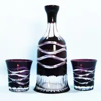 design elegante di taglio a mano di colore viola decanter in vetro made in cina