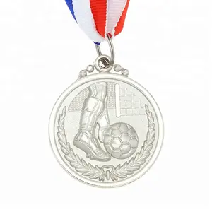 リボン付きシルバーメタル3Dサッカーサッカースポーツメダル