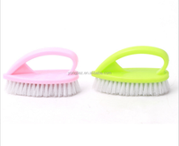 Brosse multifonctionnelle en plastique pour laver les vêtements