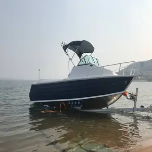 Bateau radiocommandé en aluminium, matériau d'excellente qualité, pour conception de sport