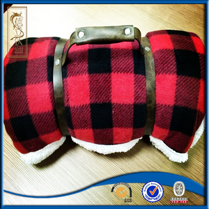 2017 moda chequeado diseño lujoso plegable <span class=keywords><strong>Manta</strong></span> con mango poliéster 2 capas - Product Image 1