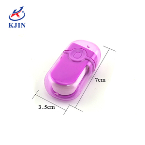 Gommes à effacer fantaisie et mignonnes en forme de microphones de maïs, de pistolets jouets et de gâteaux de carottes 2 en 1 avec <span class=keywords><strong>taille</strong></span>-<span class=keywords><strong>crayon</strong></span> pour enfants, 2023 - Product Image 5