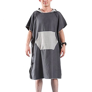 Commercio all'ingrosso Su Misura Spiaggia <span class=keywords><strong>Poncho</strong></span> <span class=keywords><strong>Asciugamano</strong></span> In Microfibra Pelle Scamosciata di Surf Con Cappuccio <span class=keywords><strong>Poncho</strong></span> Per Adulti - Product Image 1