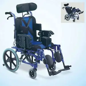 クリスマスギフト子供用便座カバー快適な座席を持つ子供のための脳性麻痺車椅子