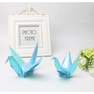 100 Stück Liebesthema Mehrfarbige Handgemachte Europäische Volkskunst Papier DIY <span class=keywords><strong>Origami</strong></span>-Kraniche Gefaltete Kraniche Verschiedene Größen Hochzeit Babyparty - Product Image 2