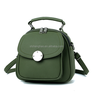 Mini <span class=keywords><strong>zaino</strong></span> da <span class=keywords><strong>donna</strong></span> con Mini secchio in pelle sintetica - Product Image 4