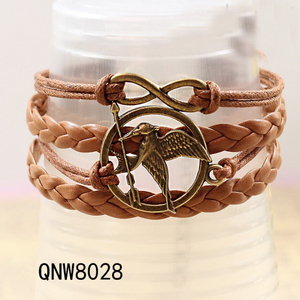 กำไลข้อมือหนัง PU สไตล์วินเทจ ลายล้อเลียนจาก Hunger Games พร้อมจี้รูปนก คิวปิด ลูกศร ความรัก และ Mockingjay สำหรับผู้ชาย - บริการดรอปชิป - Product Image 2