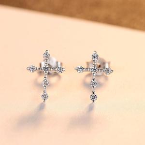 CZCITY Boucles <span class=keywords><strong>d</strong></span>'oreilles <span class=keywords><strong>en</strong></span> argent sterling 925 pour femmes, boucles <span class=keywords><strong>d</strong></span>'oreilles <span class=keywords><strong>en</strong></span> <span class=keywords><strong>forme</strong></span> <span class=keywords><strong>de</strong></span> <span class=keywords><strong>croix</strong></span>, bijoux fins - Product Image 5