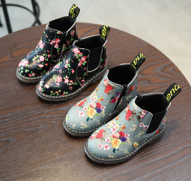 Ботинки с цветочным принтом зимние Нескользящие на плоской подошве