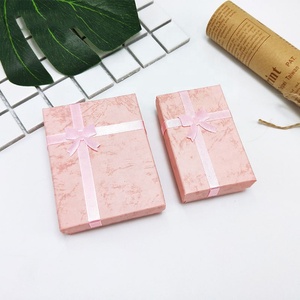 Bán Buôn Tông Tùy Chỉnh Thực Hiện Đầy Màu Sắc Đồ Trang Sức Handmade Hộp Bao Bì Đồ Trang Sức Bao Bì PaperJewelry Hộp Quà Tặng Với Bọt - Product Image 2
