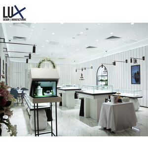 Vitrine de bijoux au design personnalisé de luxe Armoire pour boutique de détail Décoration intérieure Meubles sur mesure - Product Image 4