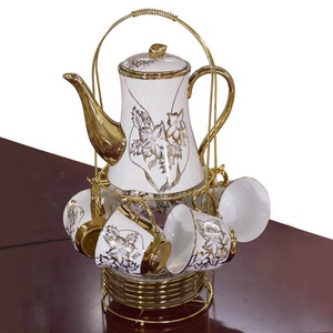 Elegante floreale rosa tazze di tè 13 PCS antico home cafe porcellana tazza di caffè e piattino con tea pot set