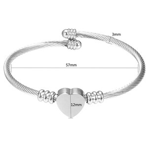 Marlary venta al por mayor diseño Simple hecho a mano Acero inoxidable brazalete de alambre corazón encanto grabado pulsera - Product Image 6