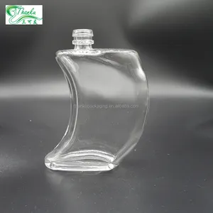 独特的 100毫升 150毫升月亮形状玻璃瓶为伏特加果汁杜松子酒批发