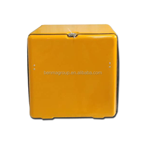 Caja de Reparto de Alimentos con Aislamiento de Fibra de Vidrio y Luz LED de 93L para Scooter o Bicicleta - Product Image 4