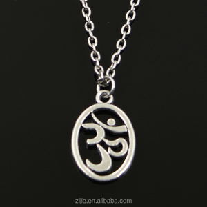 Aleación <span class=keywords><strong>de</strong></span> los encantos <span class=keywords><strong>de</strong></span> la yoga <span class=keywords><strong>om</strong></span> plata yoga <span class=keywords><strong>om</strong></span> collar colgante collar joyería <span class=keywords><strong>de</strong></span> moda - Product Image 1