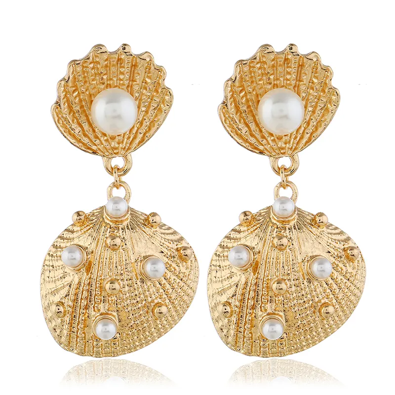 Bijoux de Mode De luxe En Métal En Forme de Coquille À La Main Perle Boucle D'oreille