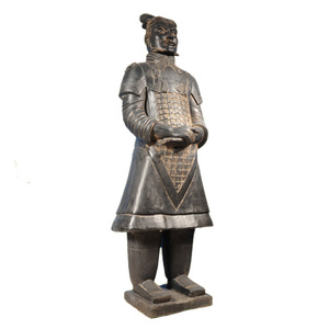 Figuras de guerrero de la alfarería negra antigua, figuras en venta - Product Image 1