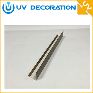 Hot sale perfil <span class=keywords><strong>de</strong></span> <span class=keywords><strong>pvc</strong></span> <span class=keywords><strong>de</strong></span> alta calidad y mejor precio <span class=keywords><strong>para</strong></span> el <span class=keywords><strong>cielo</strong></span> <span class=keywords><strong>raso</strong></span> <span class=keywords><strong>de</strong></span> <span class=keywords><strong>pvc</strong></span> y el techo - Product Image 4