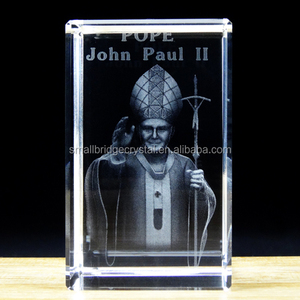 Cristales Artesanales Personalizados al por Mayor de Small Bridge, Cristal con Grabado Láser 3D del Papa Juan Pablo <span class=keywords><strong>II</strong></span>, Iglesia Católica de Roma, Cubo de Cristal Religioso - Product Image 1