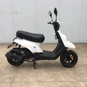 Modello più venduto 50cc piccolo e leggero scooter con CEE approvato