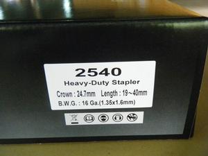 APLUS 2540, 16GA CORONA 25,1 MM Ancho, 1,4X1,6mm Vástago PISTOLA DE GRAPAS DE AIRE PARA TECHO - Product Image 5