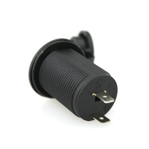 Ổ Cắm Điện Tự Động DC 12V Với Đèn <span class=keywords><strong>LED</strong></span> Xanh - Product Image 5