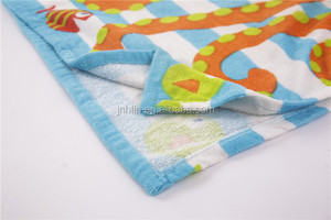 Pulpo Rosa niños poncho con capucha Toalla de playa - Product Image 5