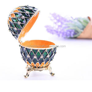 Nouveau vert russe Fabergé Style <span class=keywords><strong>oeuf</strong></span> et boîte élément cristaux bibelot pilule bijoux <span class=keywords><strong>porte</strong></span>-anneau boîte - Product Image 2