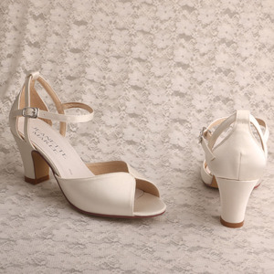 <span class=keywords><strong>Sandali</strong></span> <span class=keywords><strong>con</strong></span> <span class=keywords><strong>tacco</strong></span> alto da donna <span class=keywords><strong>marca</strong></span> Wedopus - Product Image 4