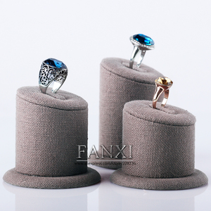 FANXI عرض تجارة الجملة بوتيك متجر مكافحة المنظم خواتم الاصبع عرض موقف مجموعة الكتان والمجوهرات الدائري حامل الدعائم