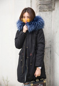 Cappotto in pelliccia sintetica <span class=keywords><strong>donna</strong></span> <span class=keywords><strong>abbigliamento</strong></span> invernale bianco nero per <span class=keywords><strong>donna</strong></span> giacca lunga pelliccia con cappuccio - Product Image 2