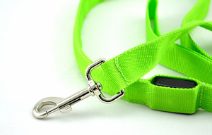 Súper LED Perro Amor mucho más seguro en la noche intermitente correa del perro - Product Image 2
