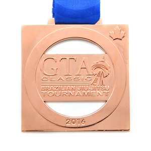 Jitsu torneo emboss square arena efecto medalla - Product Image 1
