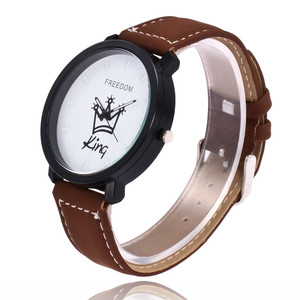 Offre spéciale, jolie montre à Quartz de Couple de Style Simple, montres de poignet d'amoureux OEM pour la saint-valentin, cadeau de bracelet en cuir - Product Image 4