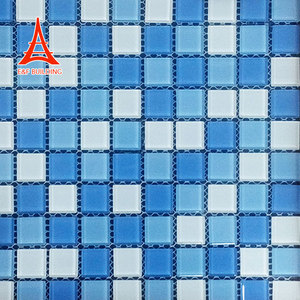 Vente flash : <span class=keywords><strong>carreaux</strong></span> de mosaïque en verre brisé modernes et économiques de 4 mm pour hôtel et piscine - Product Image 1
