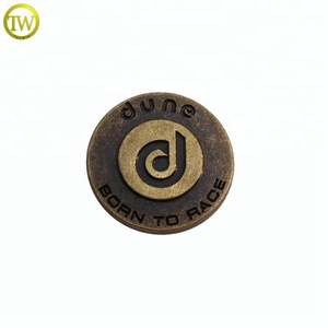 กระดุมกระดุม<span class=keywords><strong>ส</strong></span><span class=keywords><strong>แน</strong></span>็ป<span class=keywords><strong>ส</strong></span>ำหรับกางเกงยีน<span class=keywords><strong>ส</strong></span>์ทำจากโลหะผสมสังกะ<span class=keywords><strong>ส</strong></span>ีอุปกรณ์เสื้อผ้า<span class=keywords><strong>ส</strong></span>ไตล์ชุบโลโก้ออกแบบได้ตามต้องการ - Product Image 4