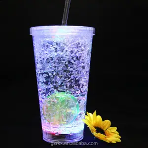 Tumbler Led Plastik Bening Dinding Ganda, Tumbler Plastik dengan Sedotan, Lampu LED, Tumbler Plastik Bening dengan Sedotan, Cangkir Juicer Plastik Musim Panas