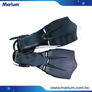 Scuba Rubber Snorkeling Fins With 3 Main Channels Long Blade Fins - Product Image 2