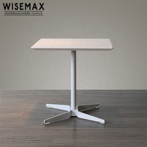 WISEMAX FURNITURE <span class=keywords><strong>Table</strong></span> basse <span class=keywords><strong>carrée</strong></span> moderne pour <span class=keywords><strong>salle</strong></span> <span class=keywords><strong>à</strong></span> <span class=keywords><strong>manger</strong></span> de restaurant, <span class=keywords><strong>table</strong></span> basse de café en métal blanc pour extérieur <span class=keywords><strong>avec</strong></span> plateau en ABS - Product Image 1