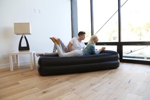 Colchón Inflable Bestway Premium <span class=keywords><strong>Queen</strong></span> de 80 x 60 x 18 Pulgadas con Almohada Integrada Neverflat - Product Image 4