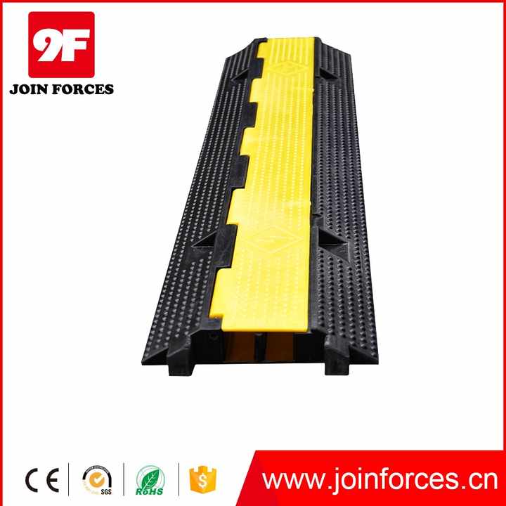 2-channel Cable Protector Rubber Ramps by 9F - Durable & Efficient