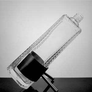 Bouteille trapézoïd rectangulaire 750/700ml, revêtement en verre Guala, style russe, dvd, en forme Unique, 500ml - Product Image 4