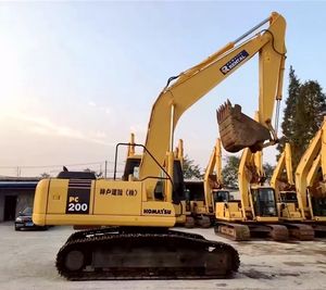 Hot Verkoop 100% Originele Japan <span class=keywords><strong>Komatsu</strong></span> <span class=keywords><strong>PC200</strong></span>-<span class=keywords><strong>7</strong></span> Rupsgraafmachine Pc220 Pc400 Pc450 Kern Motorpomp Componenten Beschikbaar - Product Image 2